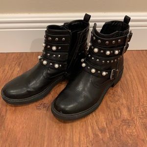 Guess Boots